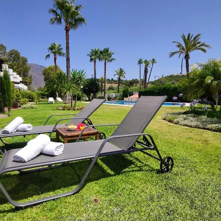 度假居 Spacious Beachfront Town House In With Fully Equipped Kitchen, Pools, Garden, Sea View *